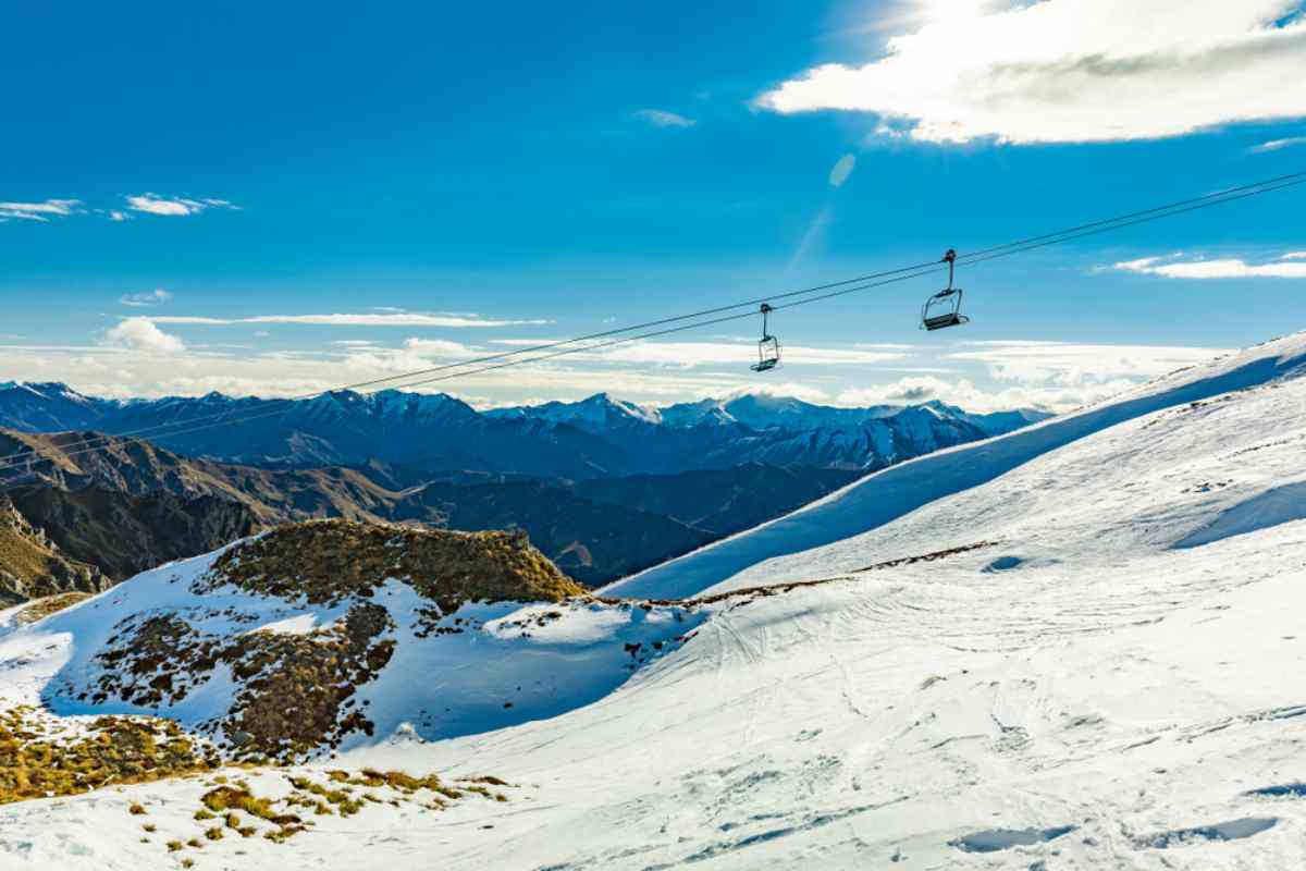 New Zealand ski coronet peak