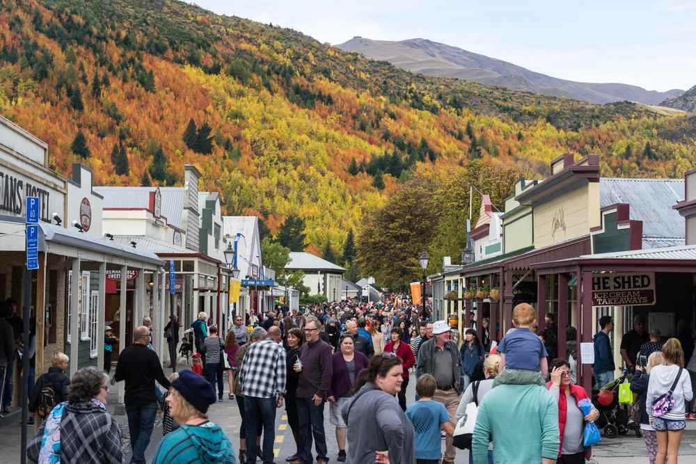 Panoramic view of Wellington NZ at dusk in the spring season